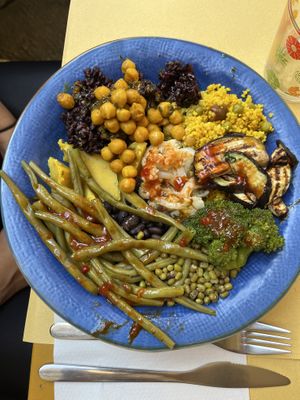 Vegan bowl  at Soup in Town in Lucca