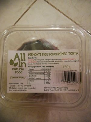 All in natural food dessert at Dieta Life Market & Food Bar in Budapest