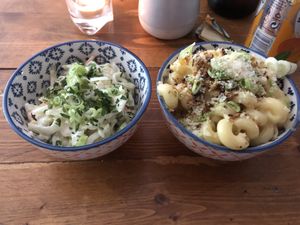 Mac n cheese and slaw  at Vegano in Newcastle Upon Tyne