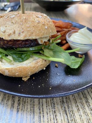 Tempeh burger with sweet potato fries  at Focus Foodbar in Tilburg