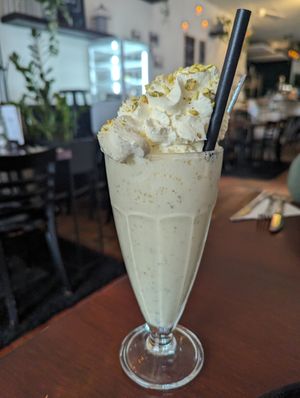 Pistazien Milchshake at Focus Foodbar in Tilburg