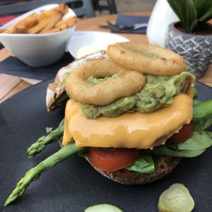 Home Made burger 🙏🏼 at Focus Foodbar in Tilburg