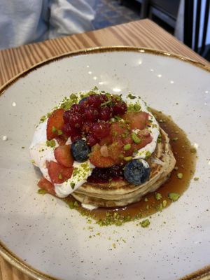 Vegan red berry & pistachio pancakes  at Hinterland in Brussels