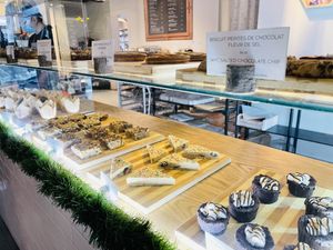 Bakery display at Pastel & Coco in Gatineau