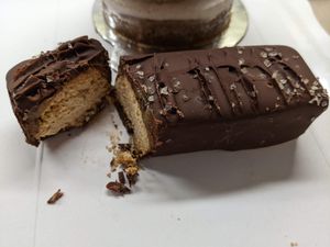 Vegan Twix bar at Pastel & Coco in Gatineau