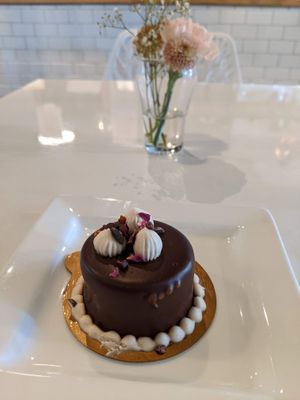 Mousse at Pastel & Coco in Gatineau