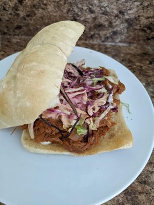 Bbq jackfruit sandwich at Pastel & Coco in Gatineau