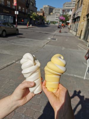 Soft serve at Pastel & Coco in Gatineau