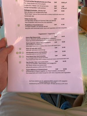 Vegane bällchen an kräuterschaum ganz unten  at Alpina in Rigi Kaltbad