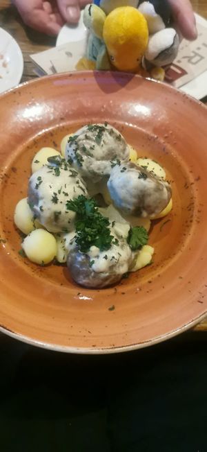 Königsberger Klopse at T.R.U.D.E. in Hamburg