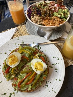 Bowl and Avocado Toast  at Veggie Pause  in Fes