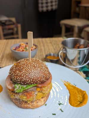 Vegan burger at Veggie Pause  in Fes