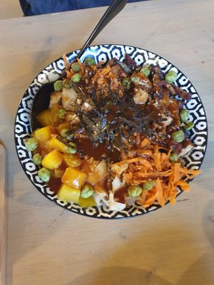 Road to Hana at Mahalo Poke Corner in Mannheim