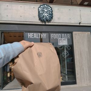 Para llevar un acai bowl at Roots in Tijuana