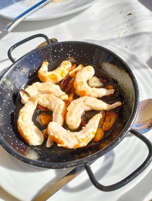 vegan shrimps - gambas al aillo at Xaloc Lounge in Alicante