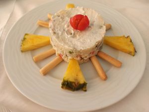 Ensaladilla vegana at Xaloc Lounge in Alicante