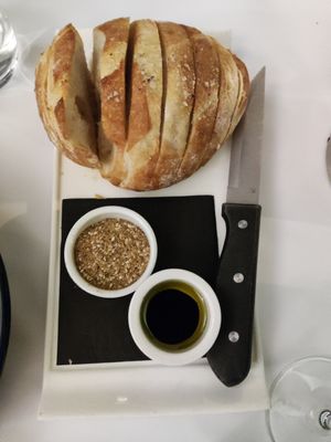 Cob loaf, oil and dukkah at Zinc in Port Douglas