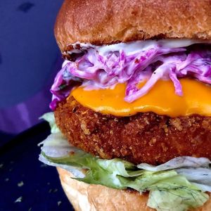 Chicken free 🍔 at Marinara Pizzeria in San Jose