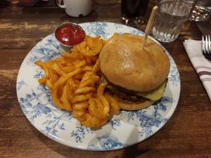 Burger at Park Distillery in Banff
