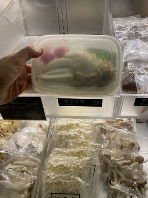 Combo 165$  at Vege Creek 蔬河 - Shin Kong Mitsukoshi Xinyi in Taipei