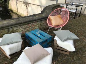 Chilling with the ducks at FLOW café in Antwerpen