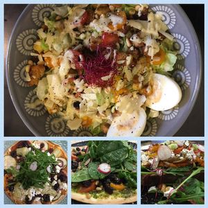 Vegan caesar salad, flatbreads at FLOW café in Antwerpen