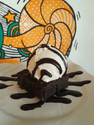 Gluten-Free Brownie Ala Mode at Try Vegan in Paranaque