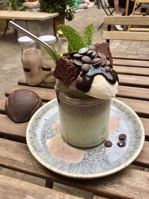 Mint chocolate milkshake  at WAVE in East London