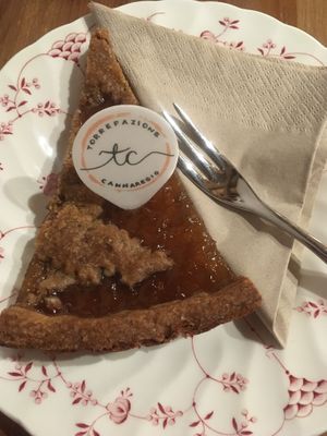 Ginger and lemon tart at Torrefazione Cannaregio in Venice