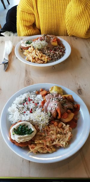 Lunch at Caffe Miasto in Warsaw