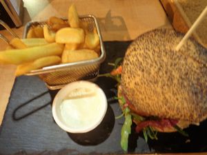 hamburgesa vegetal  at Fat Frank in Gran Canaria