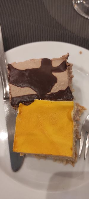 Postres at Jardim das Cerejas - Chiado in Lisbon