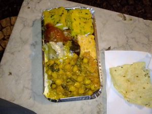 Three-layer "bento" at Jardim das Cerejas - Chiado in Lisbon