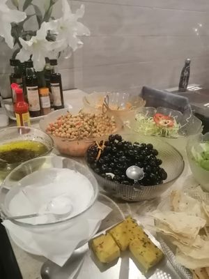 buffet at Jardim das Cerejas - Chiado in Lisbon