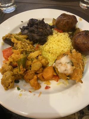 Plate 2  at Jardim das Cerejas - Chiado in Lisbon