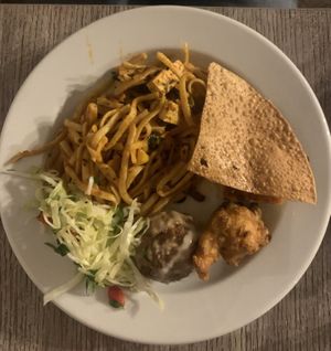 Buffet jantar   at Jardim das Cerejas - Chiado in Lisbon