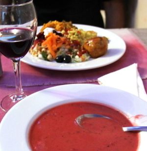 beetroot soup from buffet at Jardim das Cerejas - Chiado in Lisbon