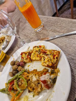  at Jardim das Cerejas - Chiado in Lisbon