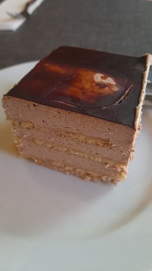 Dessert au chocolat at Jardim das Cerejas - Chiado in Lisbon