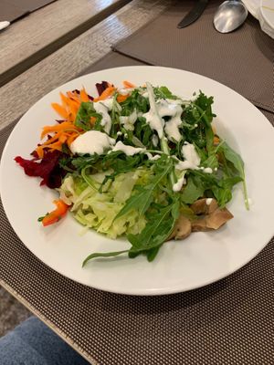 We eat 2 at Jardim das Cerejas - Chiado in Lisbon