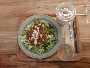  at Rakuen Cafe in Naha