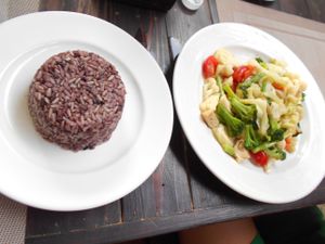 Riceberry and Stir Fried Vegetables at Easy Health in Pattaya