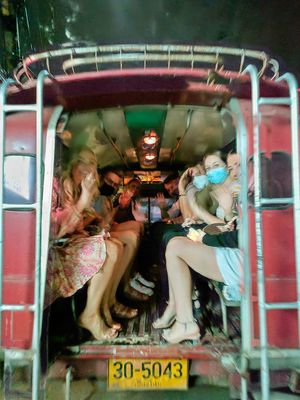 Thank you @pimrada3659 for the stunning and beautiful photos.

#LifeIsSababa #SababaCM #ChefJEAB #PimPimNaRak at Sababa in Chiang Mai