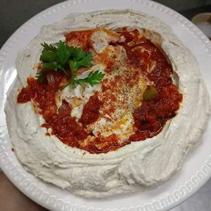 Hummus with shakshuka
#hamshuka at #sababacm by #ChefJeab at Sababa in Chiang Mai