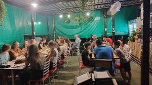 #rainyevening #sababacm #lifeissababa #ChefJeab at Sababa in Chiang Mai