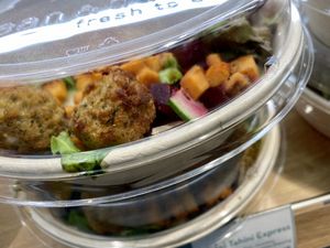 salad at Dean & David in Erfurt