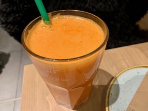 carrot juice at Dean & David in Erfurt