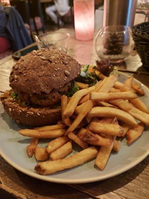 Vegan burger at Bistro De Rode Kater in Deventer