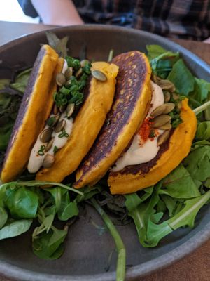 Chickpea and rice pancake - appetizer at Le Potager de Charlotte - Rennequin in Paris