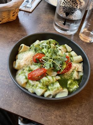 Rigatoni Basilic & Balsamic Cream (Main Courses)  at Le Potager de Charlotte - Rennequin in Paris